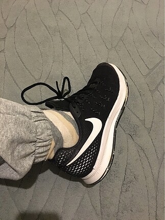 Orijinal Nike siyah spor ayakkabı