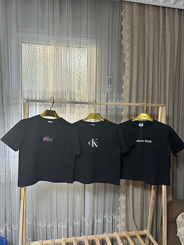 Diğer Siyah Tshirt