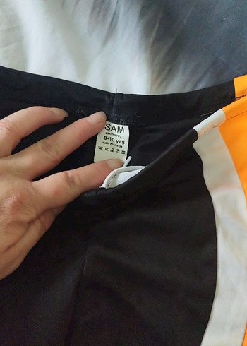 Erkek Çocuk Siyah Turuncu Yüzme Şortu - Görsel 2