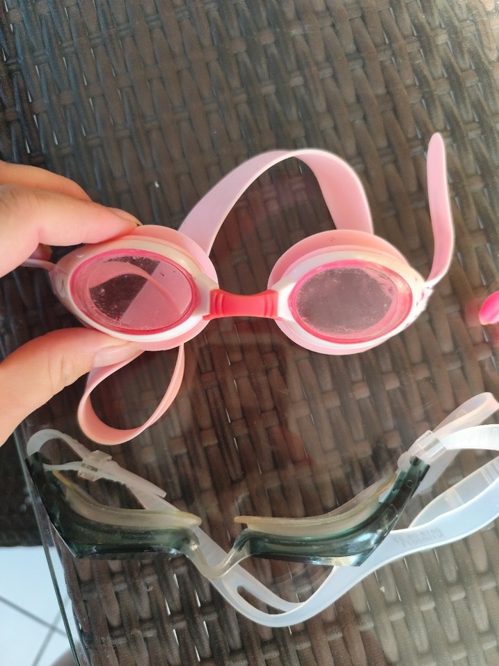 2 adet Elastik  çocuk Yüzücü Gözlüğü ve Burun Klipsi - Görsel 3