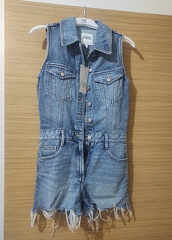 xs Beden Zara denim şort tulum