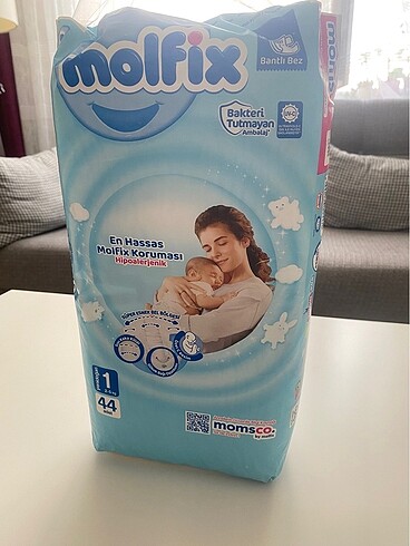 1 Beden: 2-5 kg Beden MOLFİX BEBEK BEZİ 1 beden 44 adet