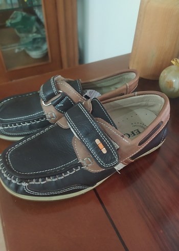 Kahverengi Tokalı Erkek Çocuk Özel Ayakkabı - Görsel 3