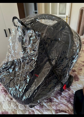 Diğer Siyah Çok Fonksiyonlu Bebek Arabası