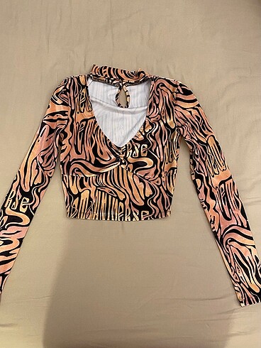 eski sezon bershka model bluz kadife