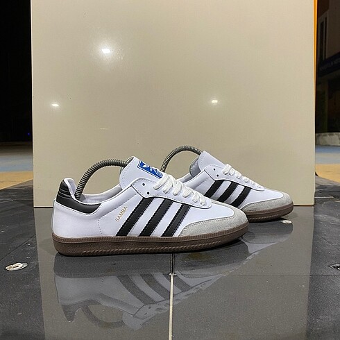 Adidas Samba 43