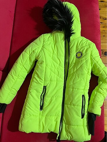 10-11 YAŞ LCW KIZ ÇOCUK KAR MONT NEON YEŞİL