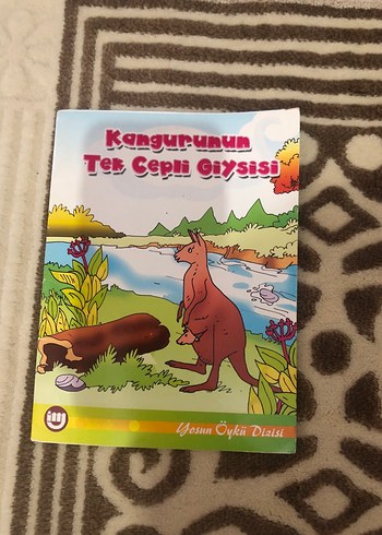 Kangurunun Tek Cepli Giysisi Çocuk Kitabı