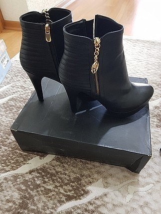 versace 18.69 platform topuklu bot