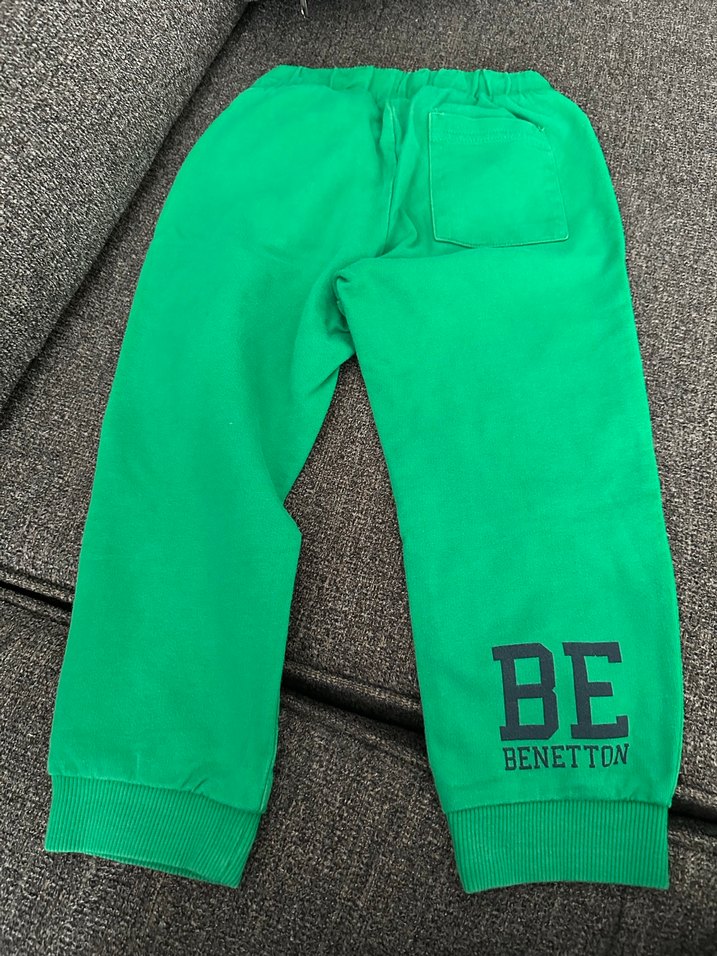 Gri ve Yeşil Erkek Çocuk Bol Kesim Eşofman - Görsel 4