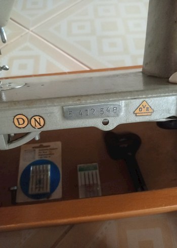 Beden Gri Pfaff 60 Dikiş Makinesi