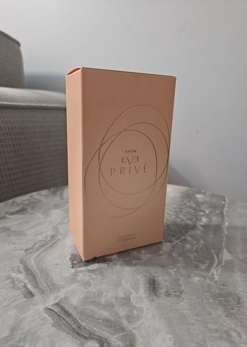 Avon Eve Privé Kadın Parfümü - Görsel 2