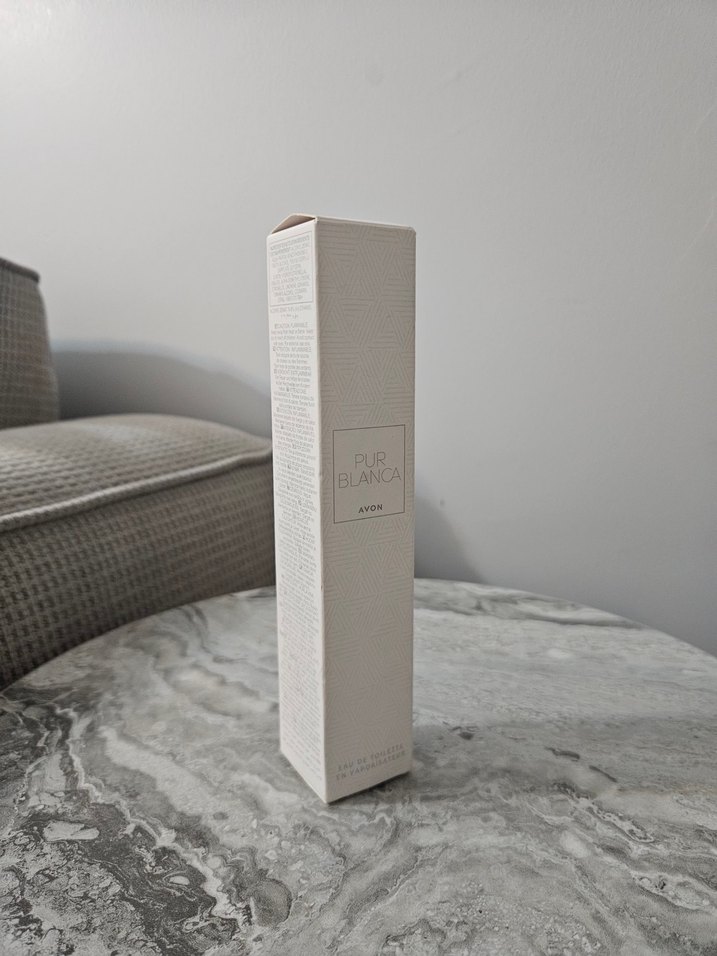 Avon Pur Blanca Kadın Parfümü - Görsel 2