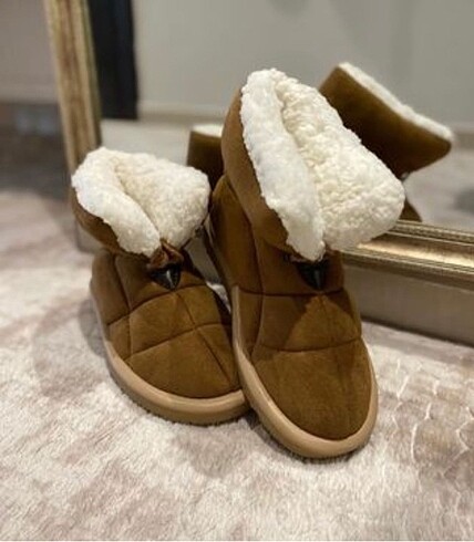 universal Beden 36-40 numara arasında