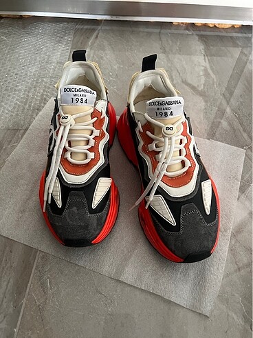 D&g spor ayakkabi