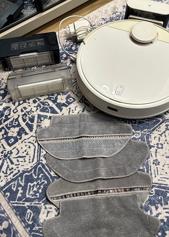 Mi Beyaz Akıllı Robot Süpürge - Görsel 5