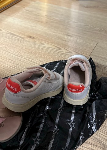 Adidas Kız Çocuk Beyaz Spor Ayakkabı Cırt Cırtlı - Görsel 5