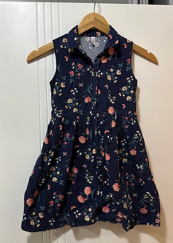 Kolsuz Çiçek Desenli Kız Elbisesi - Görsel 2