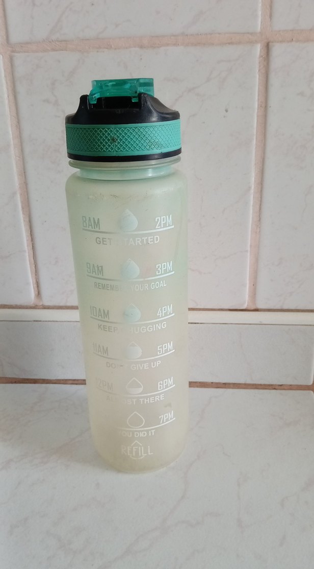 Bebek İçin Beyaz Şeffaf Su Şişesi - Görsel 2