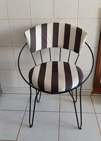 Çizgili Kahverengi Gri Çocuk Sandalyesi