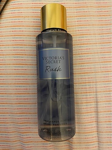 Victoria Secret Rush Vücut Spreyi