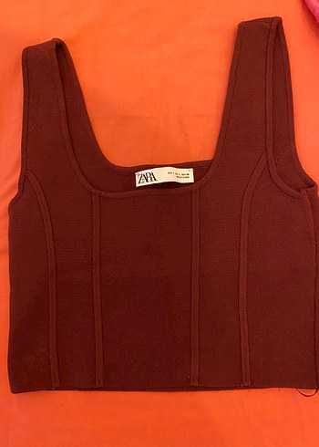 Bordo ve Krem. Zara Kadın Kolsuz Crop Top