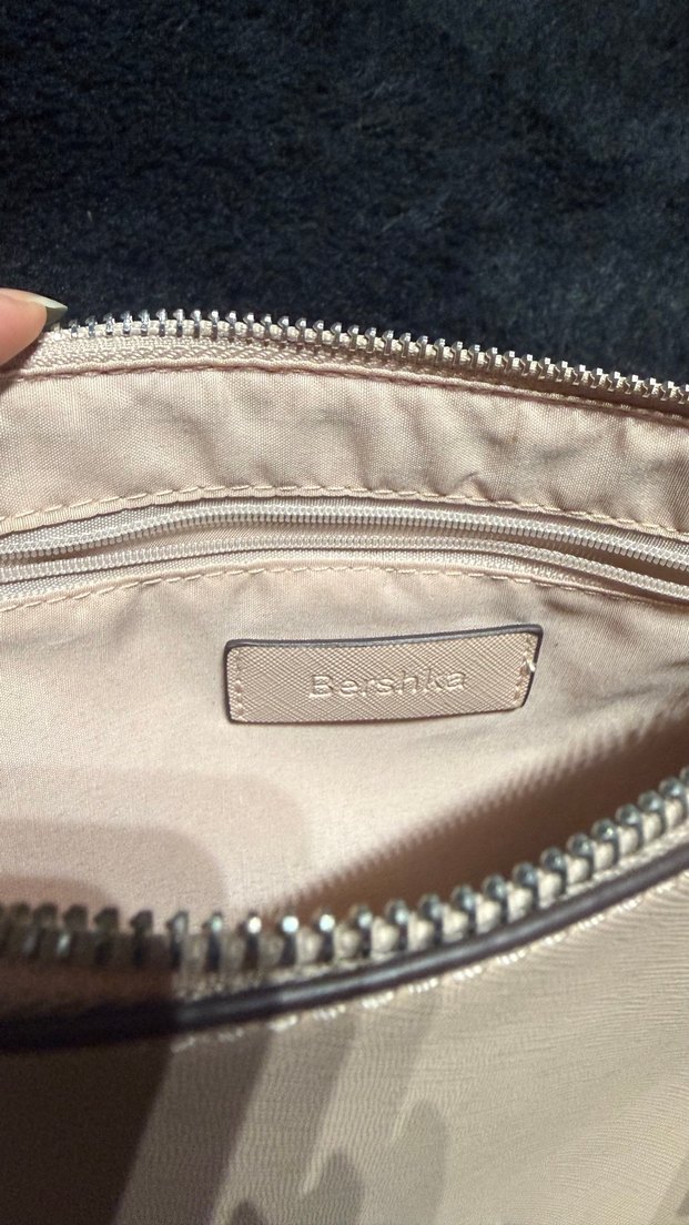 Bej Deri Zincir Detaylı Minimalist Çanta - Görsel 3