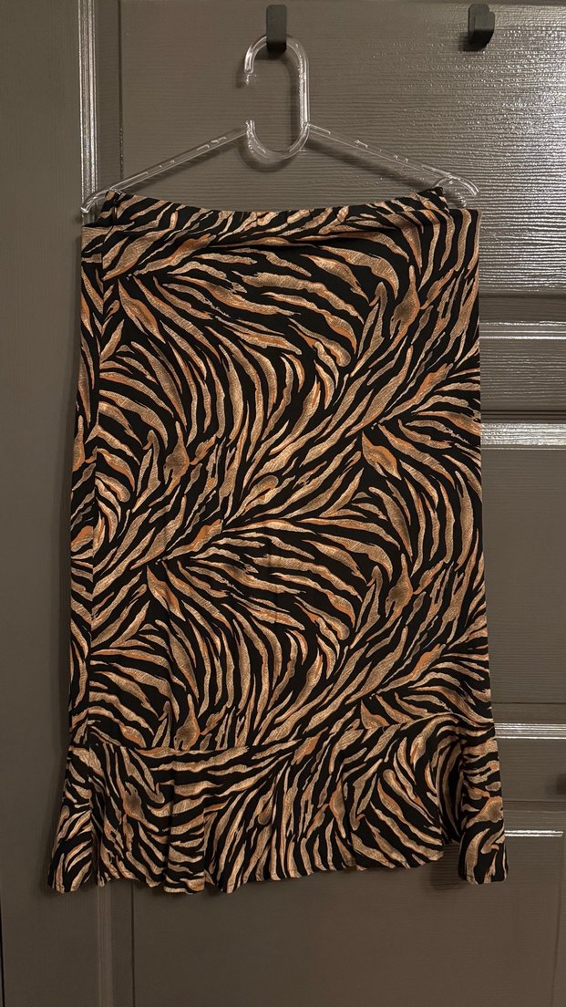 Kahverengi Zebra Desenli Uzun Drapeli Etek - Görsel 2