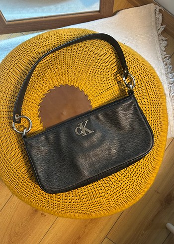 Calvin Klein Calvin Kelin Siyah Deri Kol Cantasi