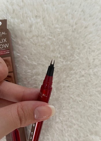  Beden L'Oréal Faux Brow Kaş Kalemi - Koyu Kahverengi