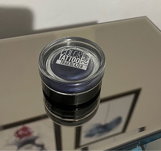 Maybelline color tattoo