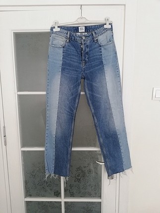 mom jeans