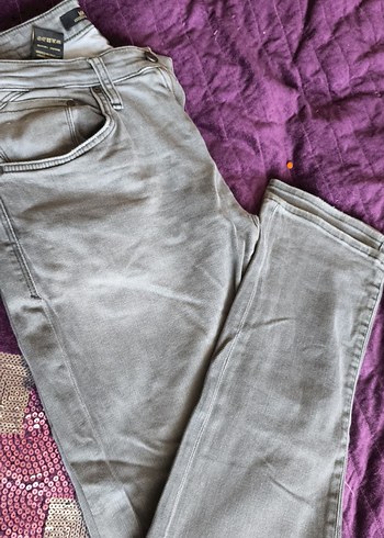 Gri Erkek Denim Rahat Kesim Jean
