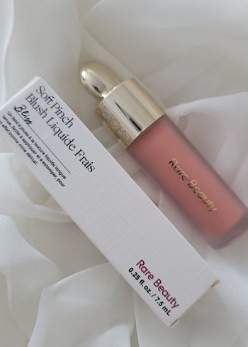 Rare Beauty Sıvı Allık - Pastel Bej