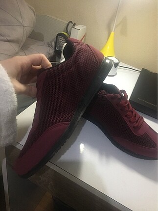 39 Beden Bordo spor ayakkabı