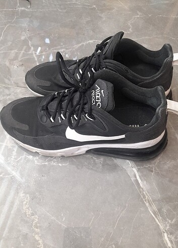 Nike spor ayakkabı orijinal