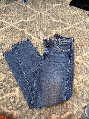 27 Beden mavi Renk Mavi mom jean