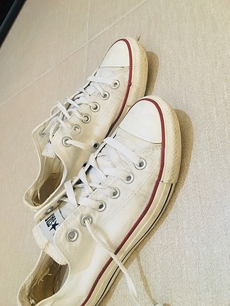 38 Beden beyaz Renk Converse ayakkabı