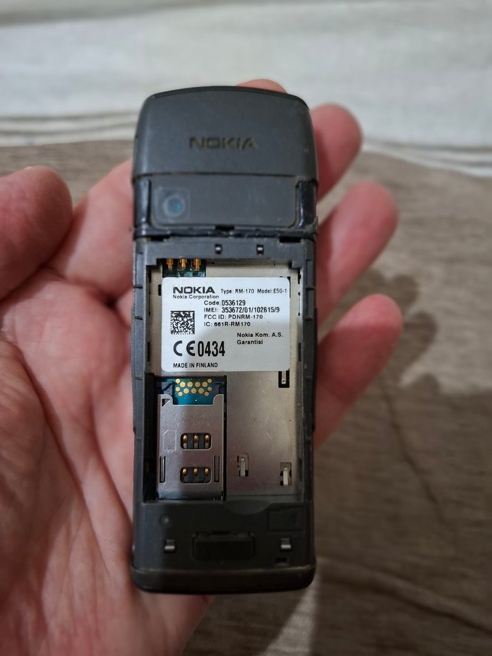 Nokia E50-1 Tuşlu Telefon - Görsel 3