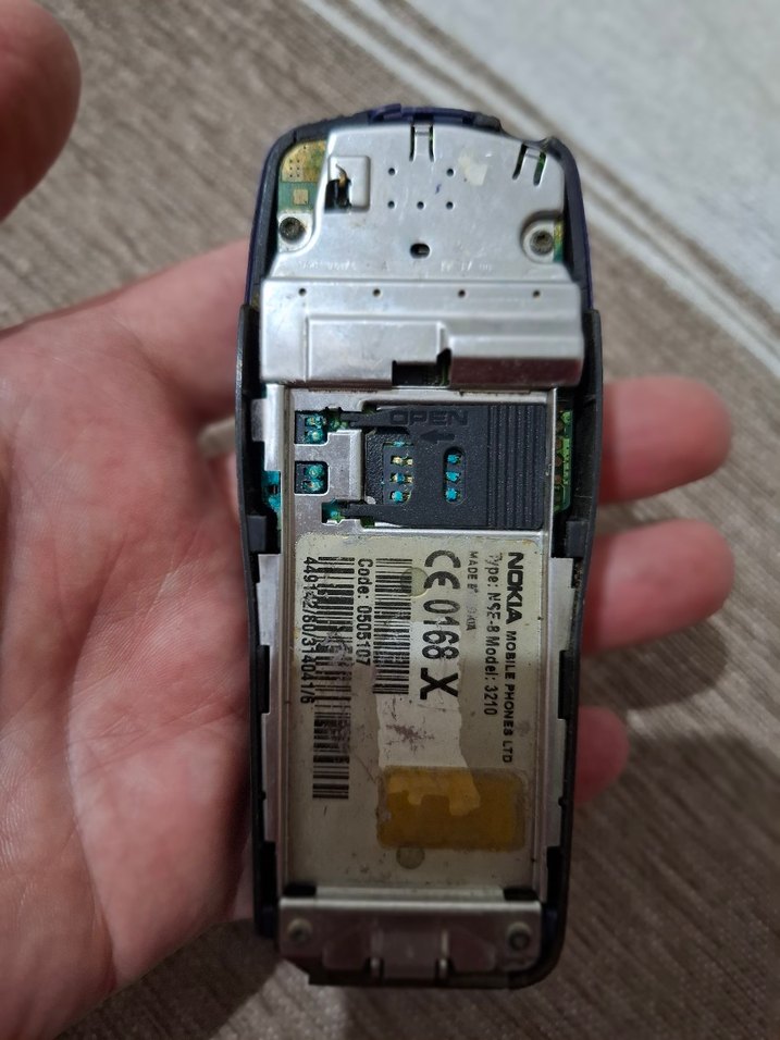 Nokia 3210 Tuşlu Telefon - Görsel 3