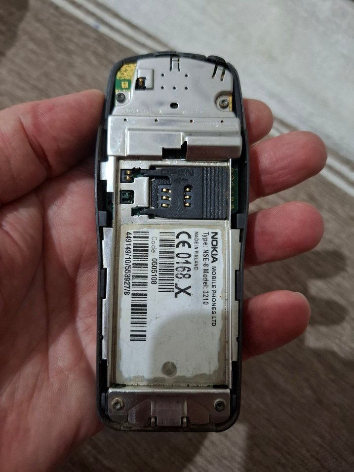 Nokia 3210 Tuşlu Telefon - Görsel 3