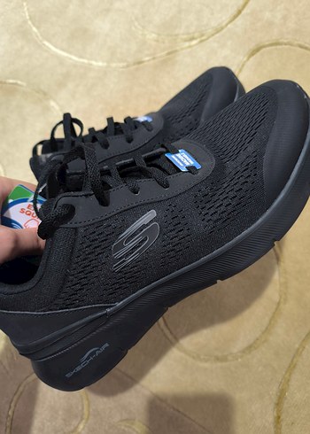 Skechers Yürüyüş ayakkabısı. - Görsel 6