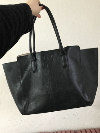 H&M Kol çantası