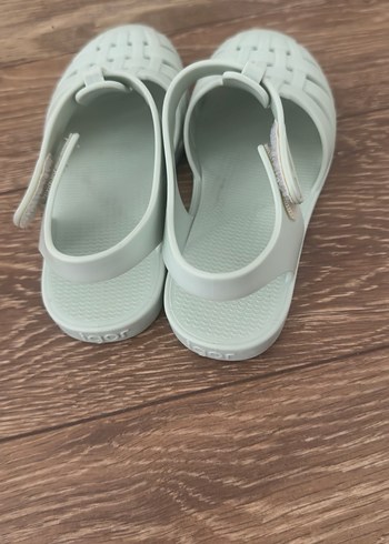 Kız Çocuk - Görsel 2