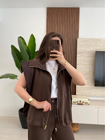 l Beden Paraşüt detaylı N*twork takım