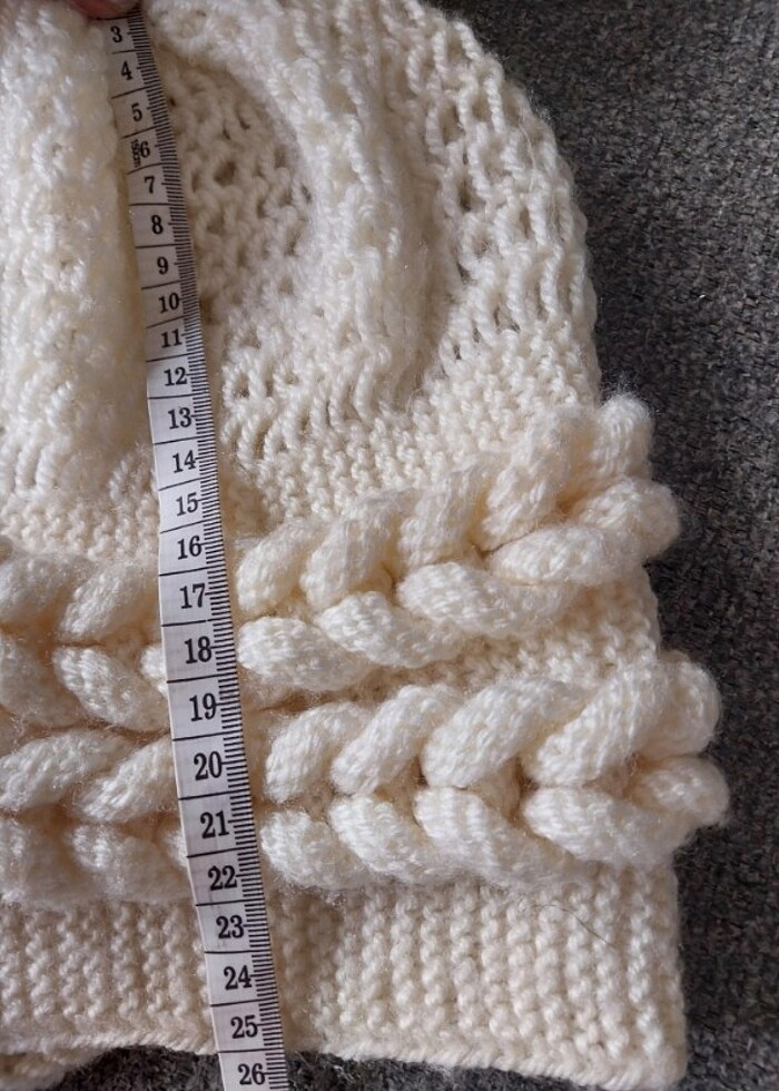 ELÖRGÜSÜ BERE  - Görsel 2