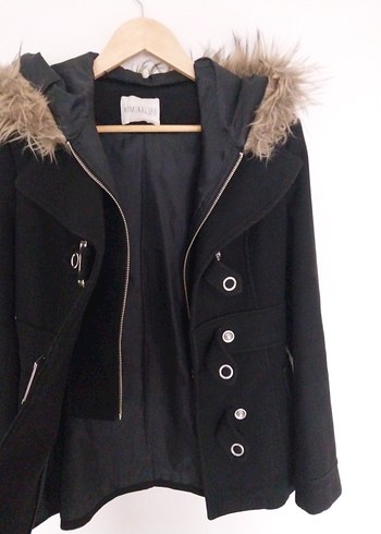 Zara Kürk Detaylı Siyah Kadın Midi Kaban - Görsel 3