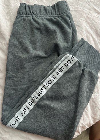 Gri Baskılı Kadın Eşofman Altı nike