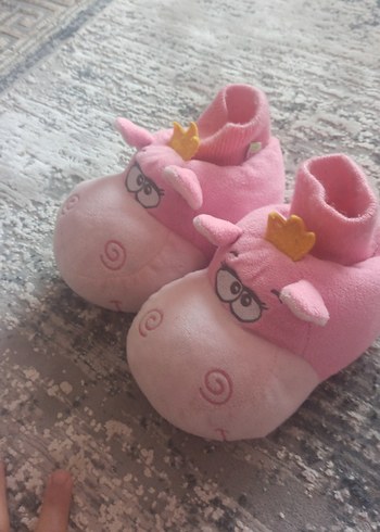 Kız Çocuk Pembe Nakışlı Sıcak Ev Terliği - Görsel 3