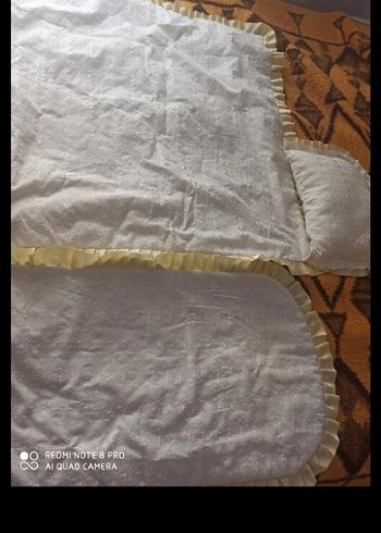 Nakışlı Beyaz Nevresim Takımı - Görsel 3